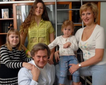 Биография Юрия Стоянова: «Городок», личная жизнь, три брака, почему не общается с сыновьями22