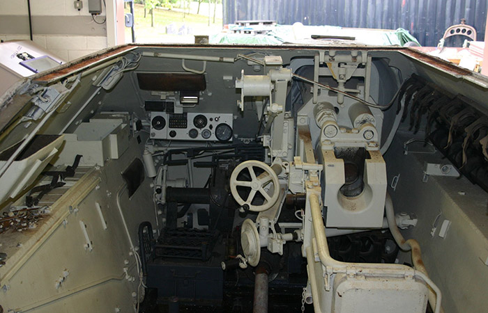 Внутри Jagdpanzer 38t./ Фото: pinterest.com Внутри Jagdpanzer 38t./ Фото: pinterest.com