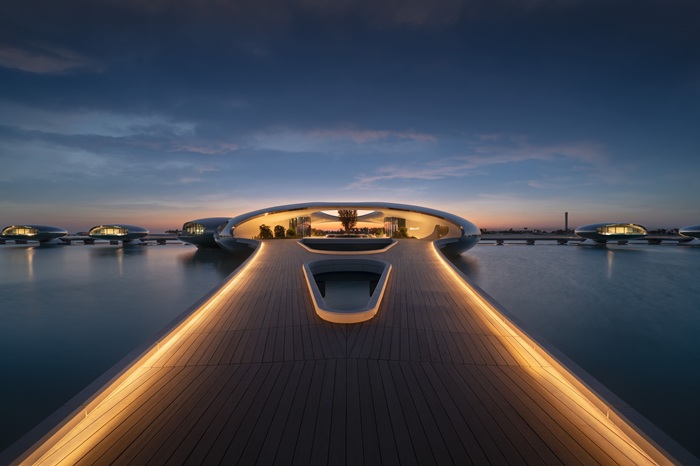 Посетителей Shebara Resort доставляют на мост с порталом-вестибюлем. | Фото: ledflexgroup.com. Посетителей Shebara Resort доставляют на мост с порталом-вестибюлем. | Фото: ledflexgroup.com.