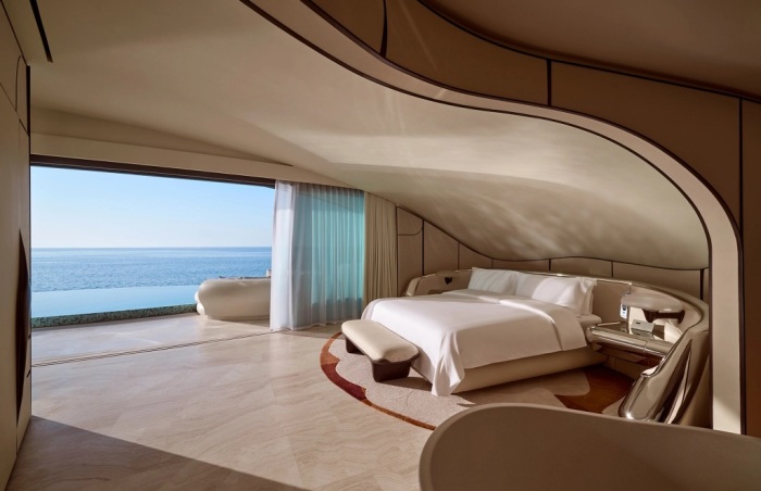 Спальня с видом на Красное море в одной из вилл-капсул Shebara Resort. | Фото: thisiswhyimbroke.com. Спальня с видом на Красное море в одной из вилл-капсул Shebara Resort. | Фото: thisiswhyimbroke.com.