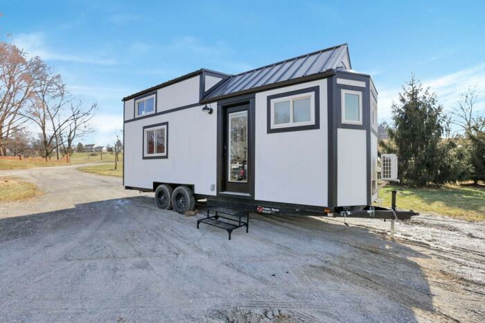 При оформлении Tiny House Shadow разработчики вдохновлялись фермерским стилем. | Фото: newatlas.com.