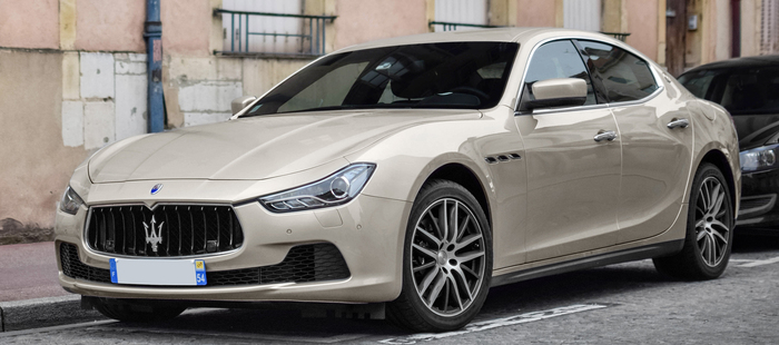 Maserati Ghibli может стоить до 161 тыс. долларов/ Фото: wikimedia.org Maserati Ghibli может стоить до 161 тыс. долларов/ Фото: wikimedia.org