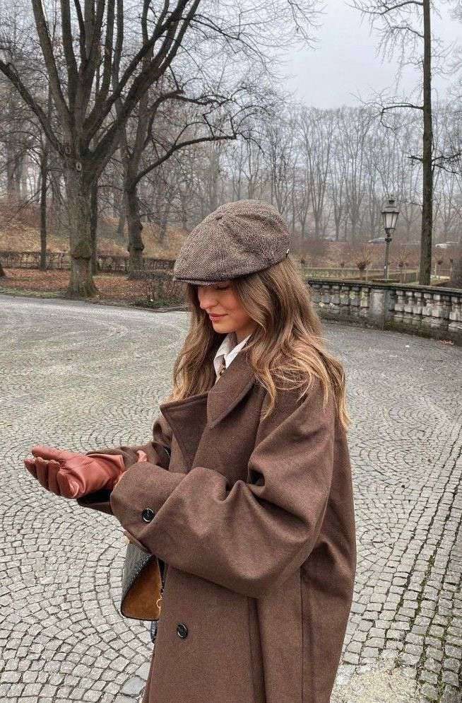 3 трендовых головных убора этой осени