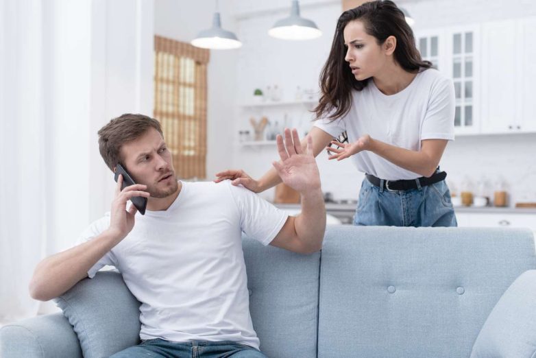 Почему мы срываем злость на близких