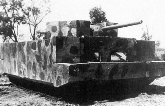 Заключенный в бетон Т-34. /Фото: ru24.net. Заключенный в бетон Т-34. /Фото: ru24.net.