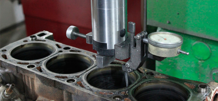 Повышенное трение внутри цилиндров часто приводит к перегреву. Фото: vils.ru Повышенное трение внутри цилиндров часто приводит к перегреву. Фото: vils.ru