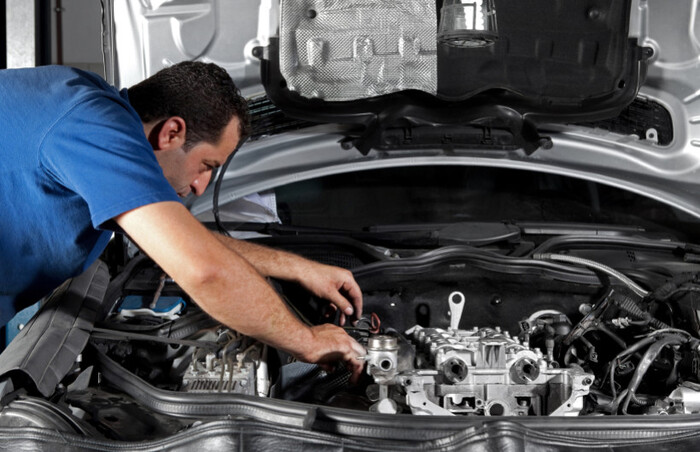 Как правильно обслуживать двигатель автомобиля? Фото: kuzov02.ru Как правильно обслуживать двигатель автомобиля? Фото: kuzov02.ru