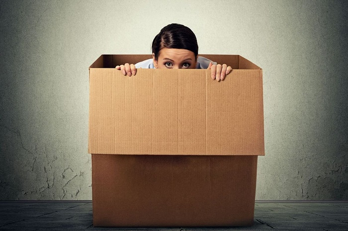 Нужно выбраться из коробки. / Фото: psychologies.ru Нужно выбраться из коробки. / Фото: psychologies.ru