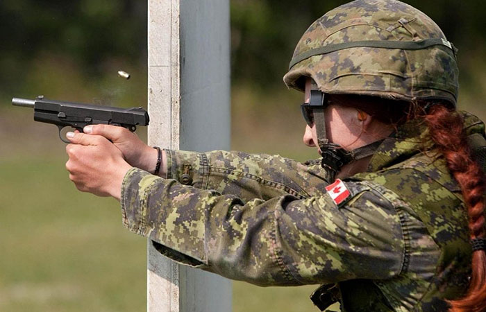 Browning Hi-Power долгое время использовался армиями./ Фото: kalashnikov.ru