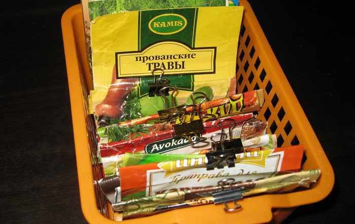 Специи в открытых упаковках быстро выдыхаются. / Фото: sima-land.ru