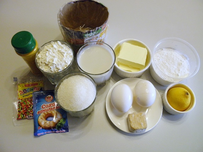 Выложите на стол все необходимые продукты. / Фото: povar.ru