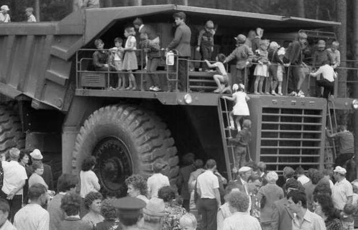 История завода началась после войны. /Фото: 4kolesa.mirtesen.ru. История завода началась после войны. /Фото: 4kolesa.mirtesen.ru.