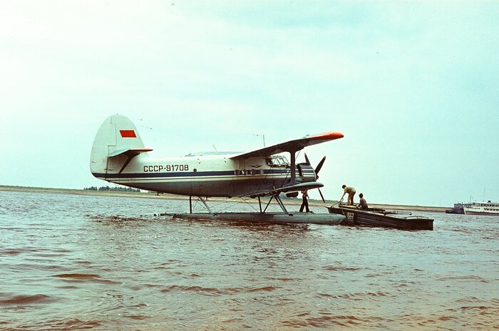 В 80-е годы по ряду причин эксплуатацию Ан-4 прекратили. Фото: hdpic.club