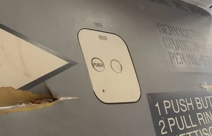 Повреждения F-16./ Фото: popularmechanics.com