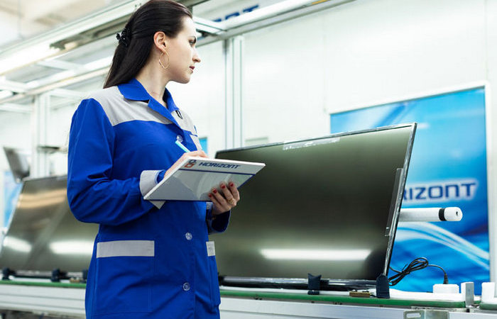 Сегодня выпускают современные телевизоры и не только. /Фото: bitprice.ru. 