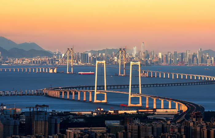 Позволяет резко сократить продолжительность поездки. /Фото: russian.cgtn.com. Позволяет резко сократить продолжительность поездки. /Фото: russian.cgtn.com.