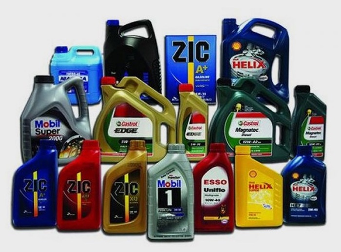 Существует большой выбор масел для разных видов КПП. Фото: drive2.ru