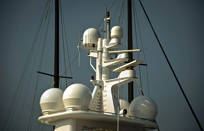 Спутниковый комплекс./ Фото: vicorpower.com