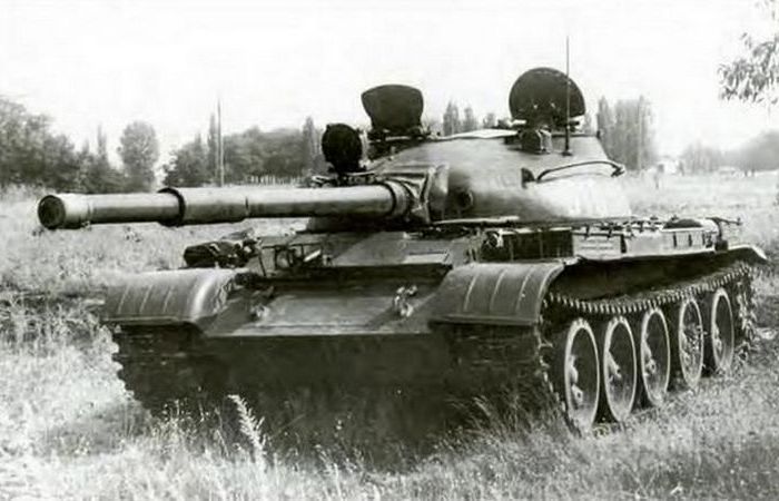 Первый советский ОБТ в лице Т-62. /Фото: profilib.org. Первый советский ОБТ в лице Т-62. /Фото: profilib.org.