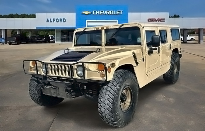 Hummer H1./ Фото: cargurus.com