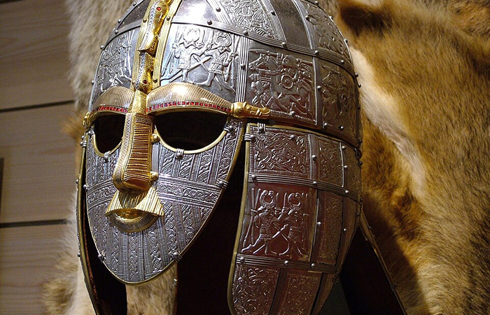 Шлем из Саттон-Ху./ Фото: wikipedia.org Шлем из Саттон-Ху./ Фото: wikipedia.org