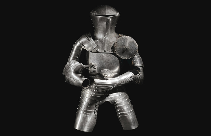 Турнирные доспехи./ Фото: sothebys.com Турнирные доспехи./ Фото: sothebys.com