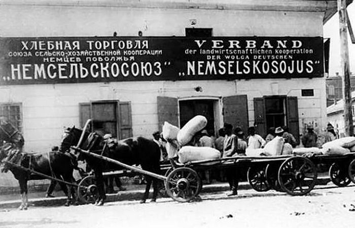 Немцы Поволжья: откуда взялись в России, как и почему исчезли