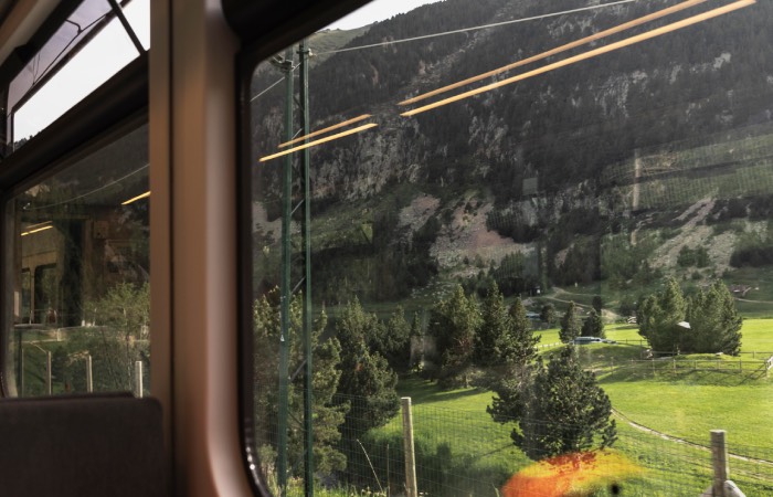 Первые поезда были не безопасны. / Фото: freepik.com.