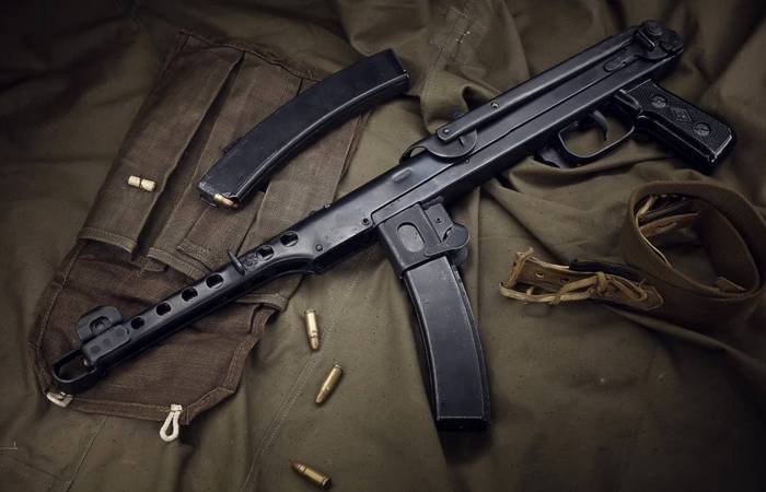 Кстати, ППС-43 ещё лучше в этом отношении. /Фото: topwar.ru. Кстати, ППС-43 ещё лучше в этом отношении. /Фото: topwar.ru.