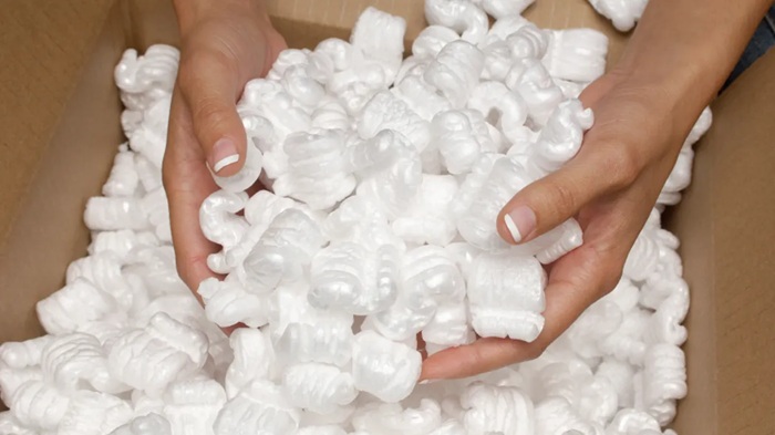 Реакция на бытовой звук, как от наполнителя для посылок, индивидуальна, но зачастую она будет. /Фото: foxnews.com