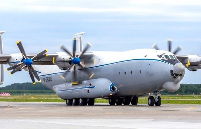 Советский богатырь Ан-22, что мог поднимать в небо танки