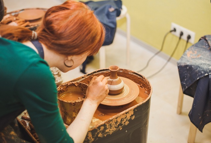 Мастер-класс по гончарному делу. / Фото: potterys.ru Мастер-класс по гончарному делу. / Фото: potterys.ru