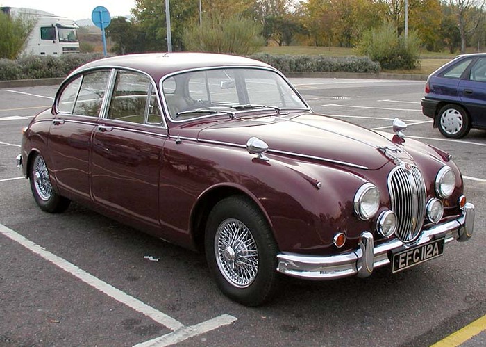 Jaguar Mark 2, строгий и гармоничный. Фото: wikimedia.org