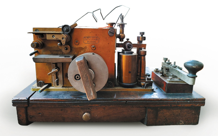 Первый телеграф. / Фото: qsl.net. Первый телеграф. / Фото: qsl.net.