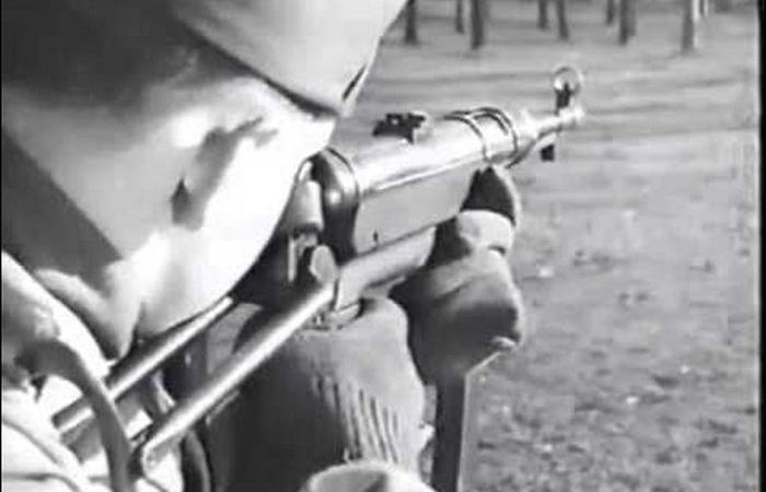 На самом деле не Шмайссер. /Фото: YouTube.com. На самом деле не Шмайссер. /Фото: YouTube.com.